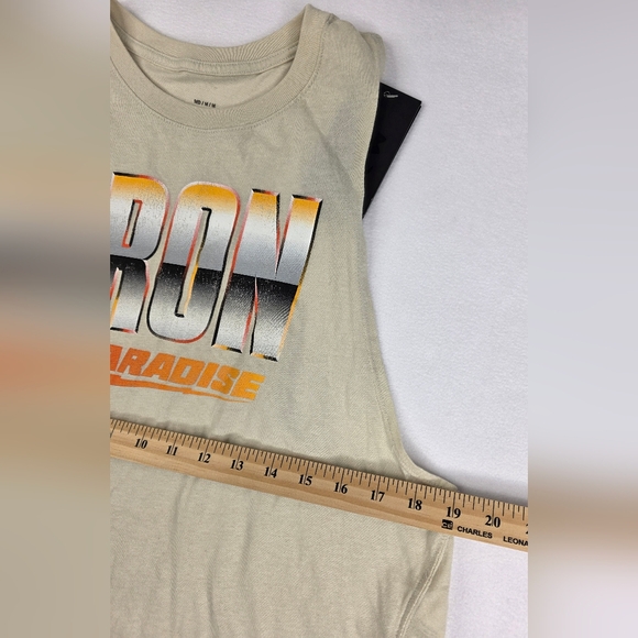 Under Armour Women's Project 'Iron Paradise' Training Tank Size M NWT K-0948 - Picture 6 of 11